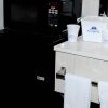 Отель Economy Inn & Suites, фото 27