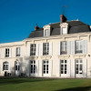 Отель Château de la Marjolaine в Эссом-сюр-Марне