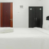Отель Convenient Studio at Gunawangsa Tidar Apartment, фото 2