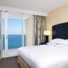 Отель DoubleTree Resort & Spa by Hilton Ocean Point-N. Miami Beach, фото 30