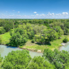 Отель Gettin' Guada Loopy With Hot Tub & Riverfront, фото 11