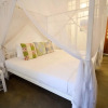 Отель Charming White Room, фото 4