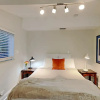 Отель Miami Townhouse with Patio Gazebo, фото 1