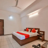 Отель Oyo 71845 Keshar Residency, фото 3