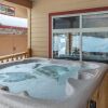 Отель I Spy - Cozy Pet Friendly, Ski In/Ski Out Condo with Private Hot Tub, фото 6