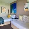 Отель Seafront Studio The Strand, фото 1