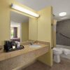 Отель Rose Garden Inn & Suites, фото 9