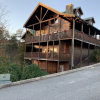 Отель Ern850 - Simply The Best - Great Location - Close To All The Action! 4 Bedroom Cabin by RedAwning, фото 1