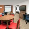 Отель Holiday Inn Express & Suites Baltimore - BWI Airport North, an IHG Hotel, фото 16