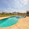 Отель Delightful Beach House in Gulf Shores With Private Pool and pet Friendly, фото 31