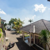 Отель Urbanview Resort Syariah Khansa Cisarua Puncak by RedDoorz, фото 17