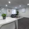 Отель Premium 1 Bed - Mins to UOW Shops Farmer Market, фото 8
