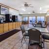 Отель Days Inn & Suites by Wyndham St. Ignace Lakefront, фото 19