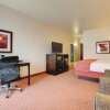 Отель La Quinta Inn & Suites Denver Gateway Park, фото 37