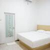Отель OYO 90221 Makarim Guest House Syariah, фото 3