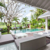 Отель Spacious Private Villa in Canggu Heart, фото 7