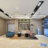 Отель Yunyou High-end LOFT Audio and Video Apartment (Dongjiao Memory University of Technology Branch), фото 2