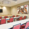 Отель Hawthorn Suites by Wyndham Fargo, фото 14