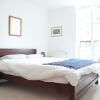 Отель East London 2 Bedroom Flat With Balcony, фото 5