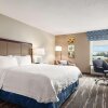 Отель Hampton Inn & Suites Ft. Wayne-North, фото 40
