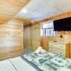 Отель Blakeslee Cabin w/ Spacious Deck & Private Hot Tub, фото 11