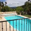 Отель Bulle de tendresse en Provence - Parking Piscine & Jaccuzzi - Peypin, фото 7