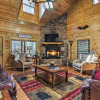Отель Sevierville Cabin w/ Hot Tub: 6 Mi to Pigeon Forge, фото 6