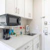 Отель Beautiful Studio in the Aloha Surf in Waikiki with City Views - 8th Floor - WiFi, фото 3