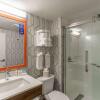 Отель Hampton Inn Madison East Towne Mall Area, фото 8