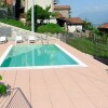 Отель Family Apartment Overlooking Lake Como, фото 9