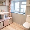 Отель Charming 2 Bed Cottage in North Molton With Hottub, фото 11