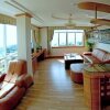 Отель Sea Light Hotel в Рач-Гии