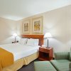 Отель Holiday Inn Express Hotel & Suites Chicago-Midway Airport, an IHG Hotel, фото 7
