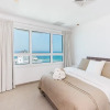Отель Luxurious Apt W Panoramic Sea View - 75m, фото 19
