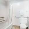 Отель Rodeway Inn & Suites Madison East, фото 8