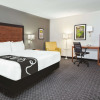 Отель La Quinta Inn & Suites by Wyndham San Antonio Riverwalk, фото 6