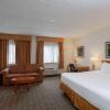 Отель La Quinta Inn & Suites by Wyndham Jacksonville Mandarin, фото 39