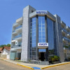 Отель Racini Suites Hotel, фото 1