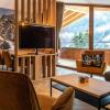 Отель Stylish Penthouse, Ski Lift at 600 M, фото 3