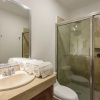 Отель MAGIC, 3 Bedroom PH & Private Pool, фото 11