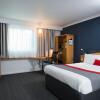 Отель Holiday Inn Express Newport, an IHG Hotel, фото 4
