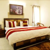 Отель Room in Guest Room - Maplewood Guest House, Neeti Bagh, New Delhiit is a Boutiqu Guest House - Room , фото 4