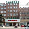 Отель Green Tree Inn Airport в Даляни