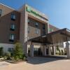 Отель Holiday Inn Express & Suites Kingfisher, an IHG Hotel, фото 14
