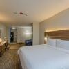 Отель Holiday Inn Express Hotel & Suites Corpus Christi, an IHG Hotel, фото 5