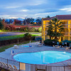 Отель La Quinta Inn & Suites by Wyndham Redding, фото 9