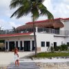 Отель Cozumel Beach House Jasianna Jaxen Luxury Beachfront Villa MILLION DOLLAR Ocean Front Vacation Prope в Косумеле