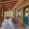 Отель Longwalker Lodge, 3 Bedrooms, Hot Tub, Game Room, Sleeps 9, фото 7