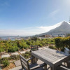 Отель Camps Bay One Bedroom Apartment - The Crystal, фото 14