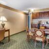 Отель Red Roof Inn & Suites Berea, фото 12